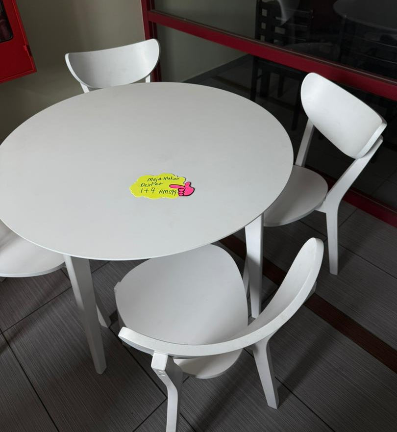 Meja Makan Dexter